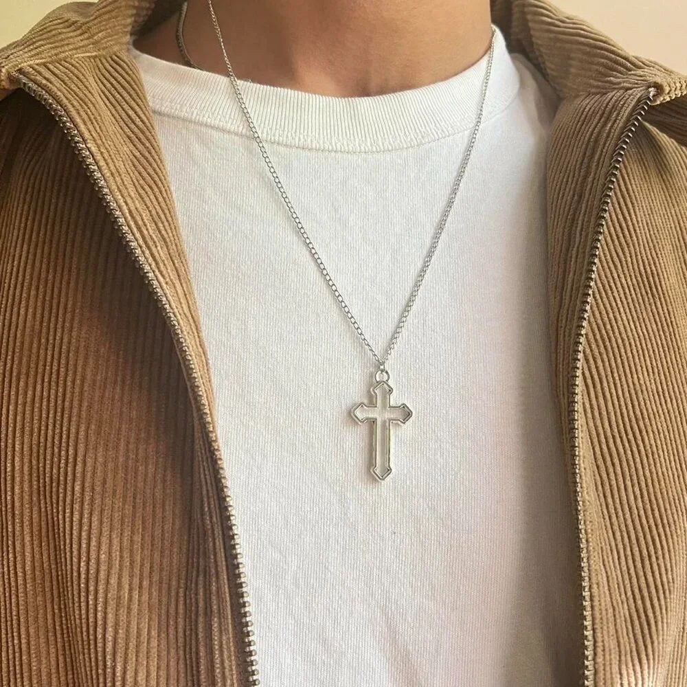 y2k 2000s vintage style silver cross-link necklace
